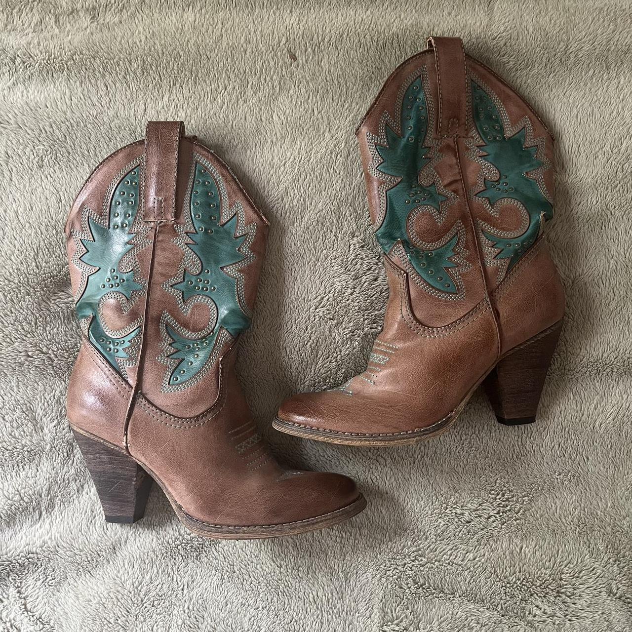 item listed by hannahmillss