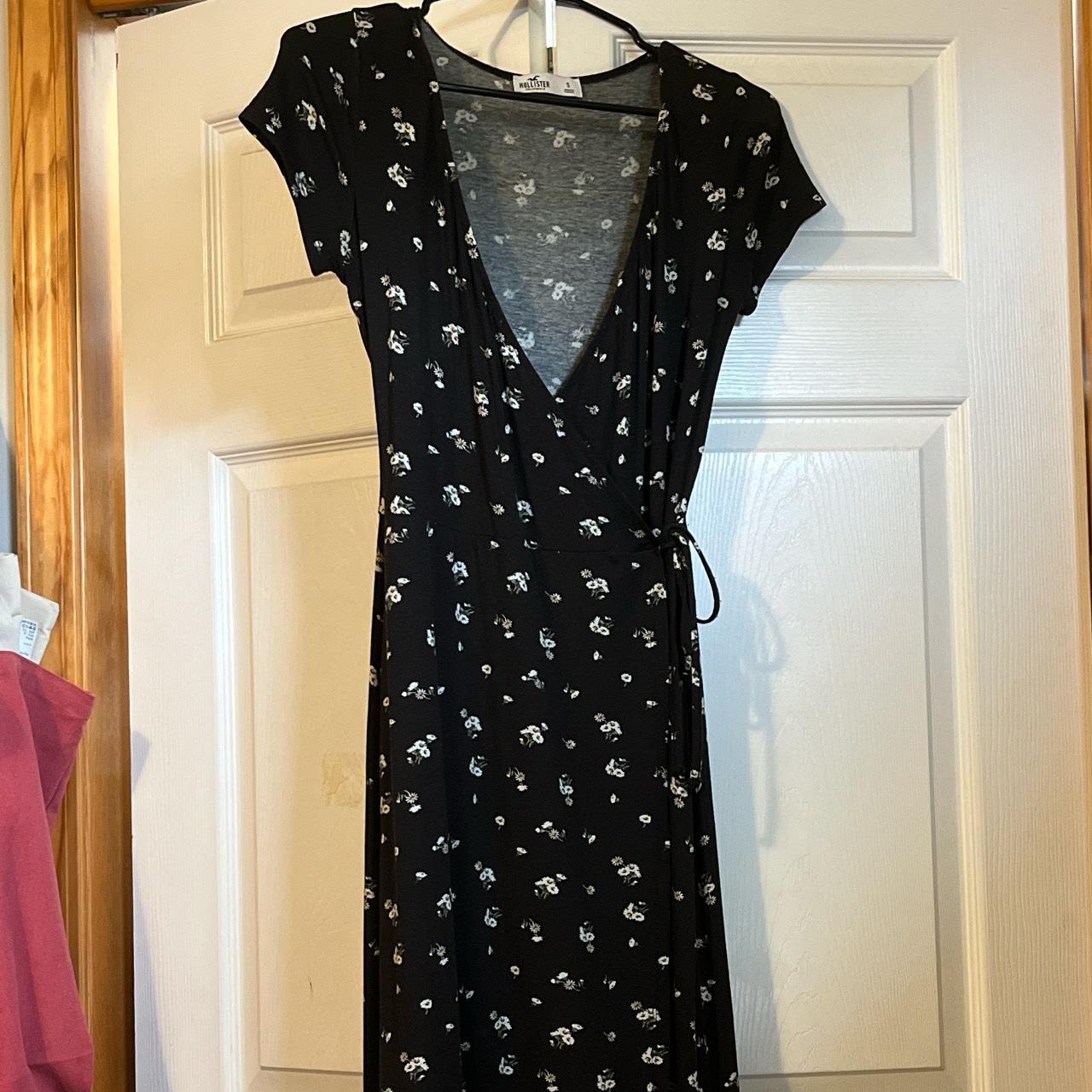 Hollister floral wrap dress in black