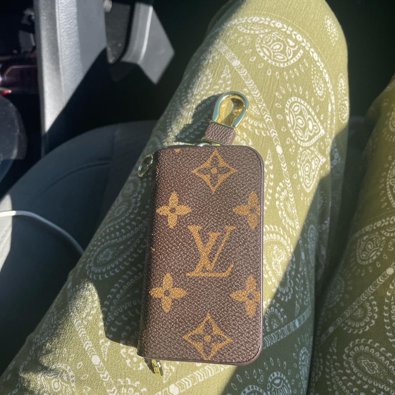 Louis Vuitton Mini Lin 4-Key Holder Pretty good - Depop