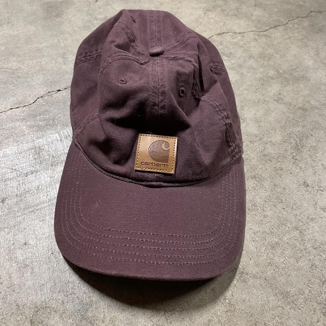 Maroon carhartt hat