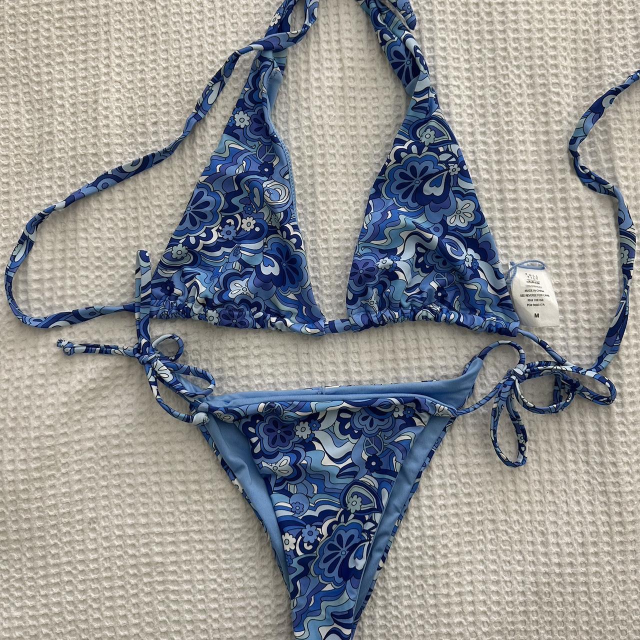 Full tilt bikini set Cute paisley print Medium... - Depop