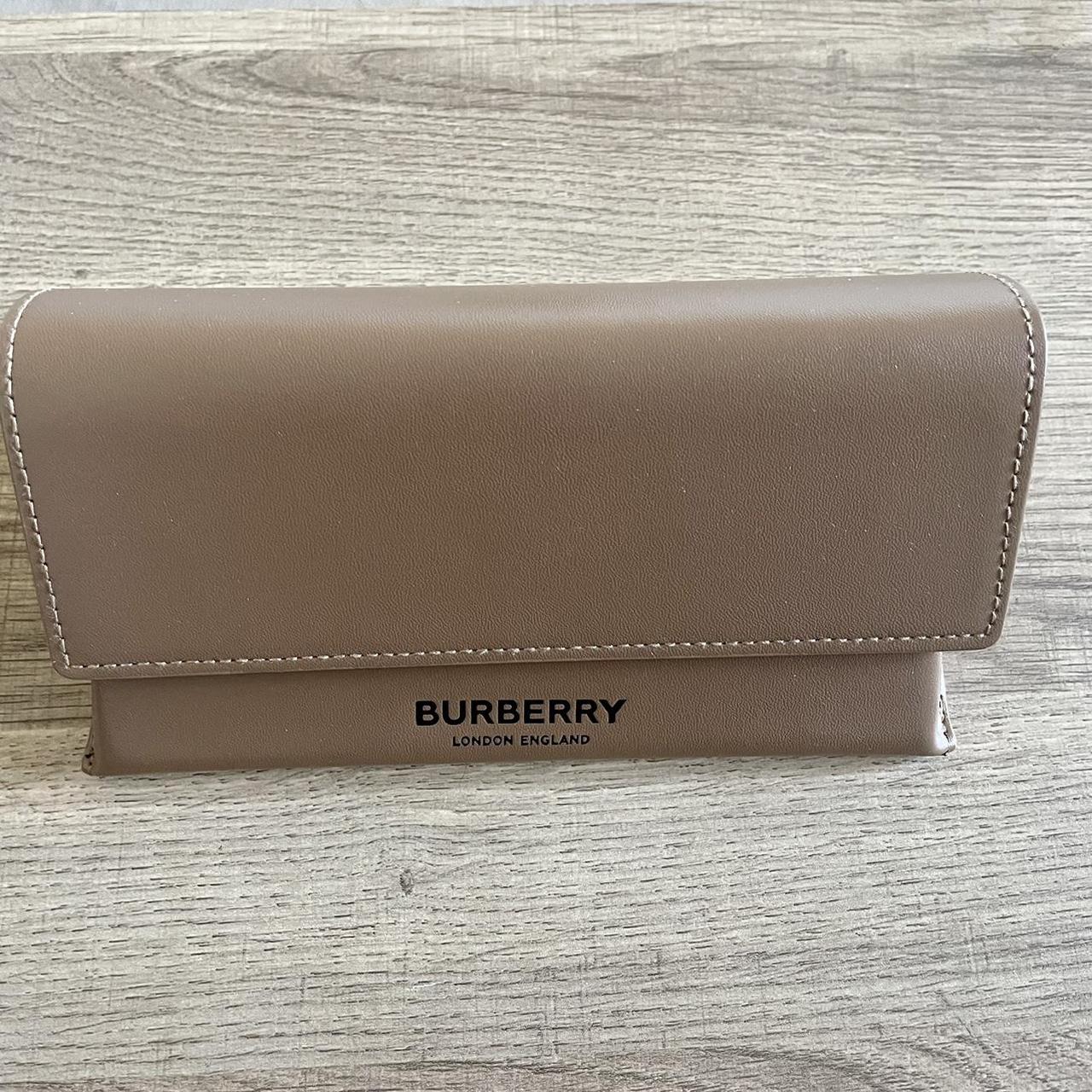 Burberry Women's Cream Sunglasses | Depop