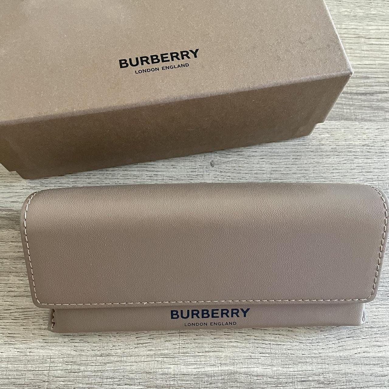 Burberry London England Sunglasses Case Small / Slim... - Depop