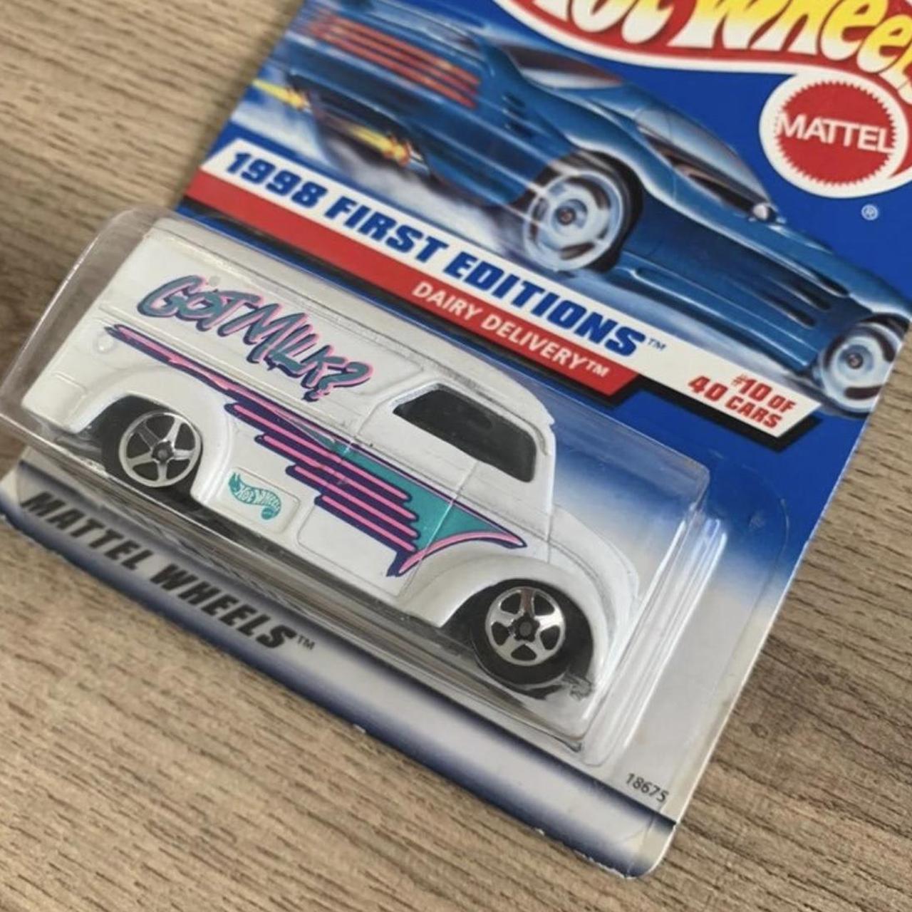 Hot Wheels Special Delivery Milk Truck Mooneyes Dairy Delivery 1/20000 2004, image size:1280x1280