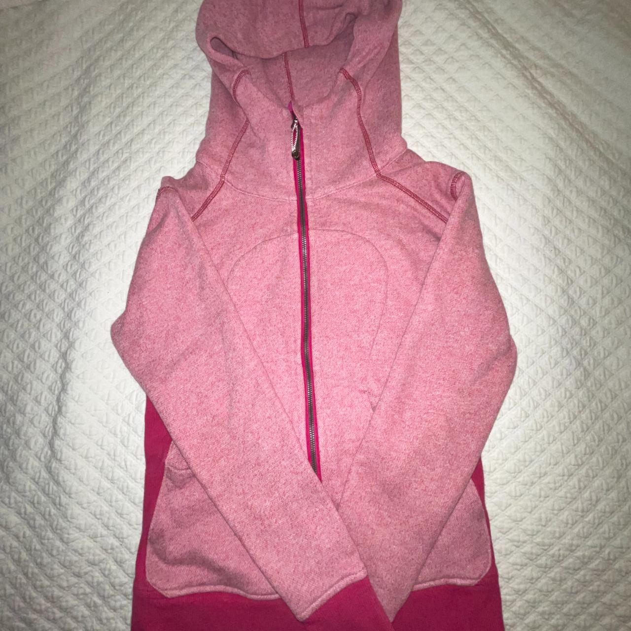 Lululemon hot “on the daily” hoodie