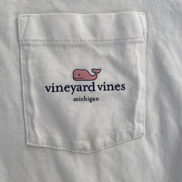 Vineyard Vines White Baltimore Ravens Helmet Long - Depop