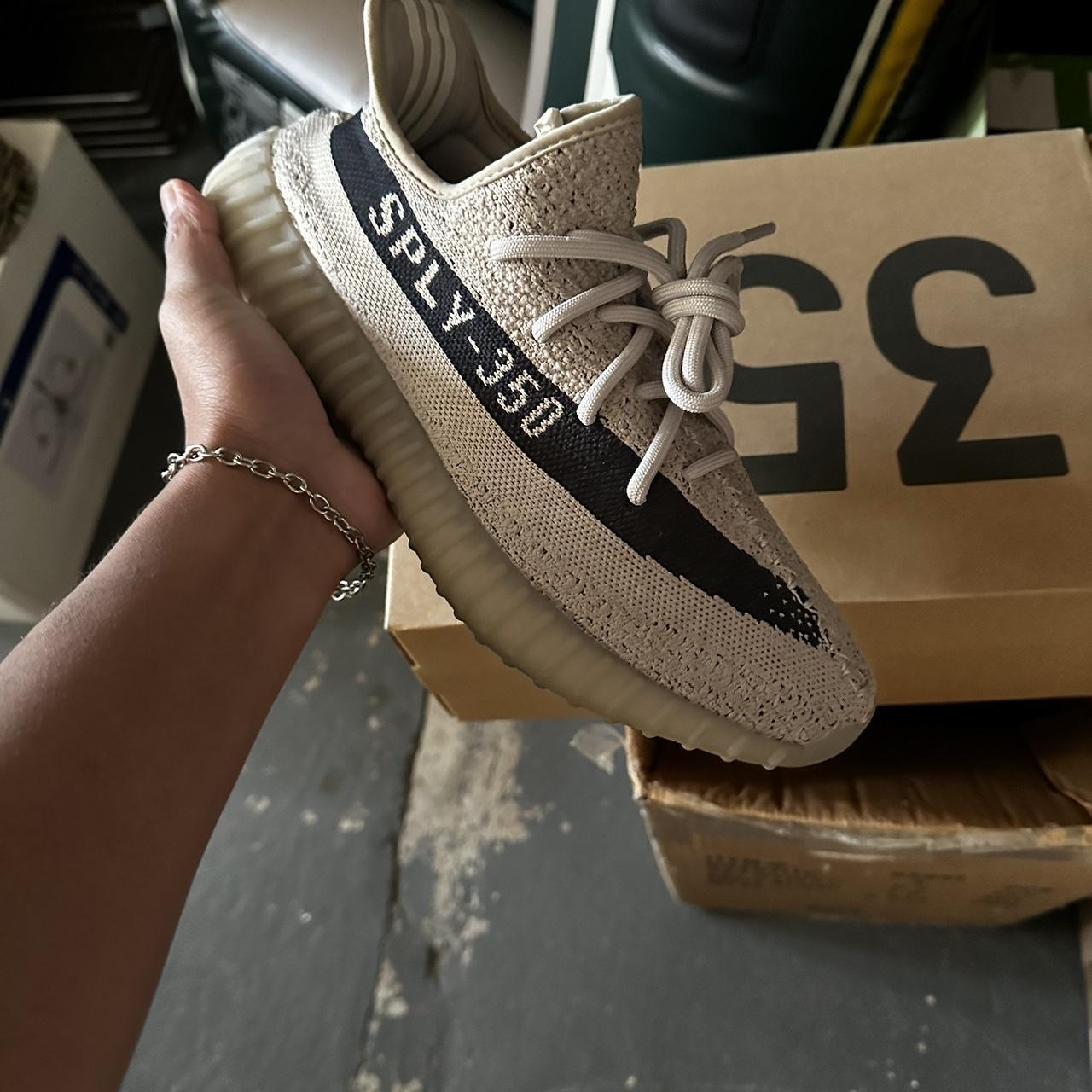 Tan yeezys clearance 35