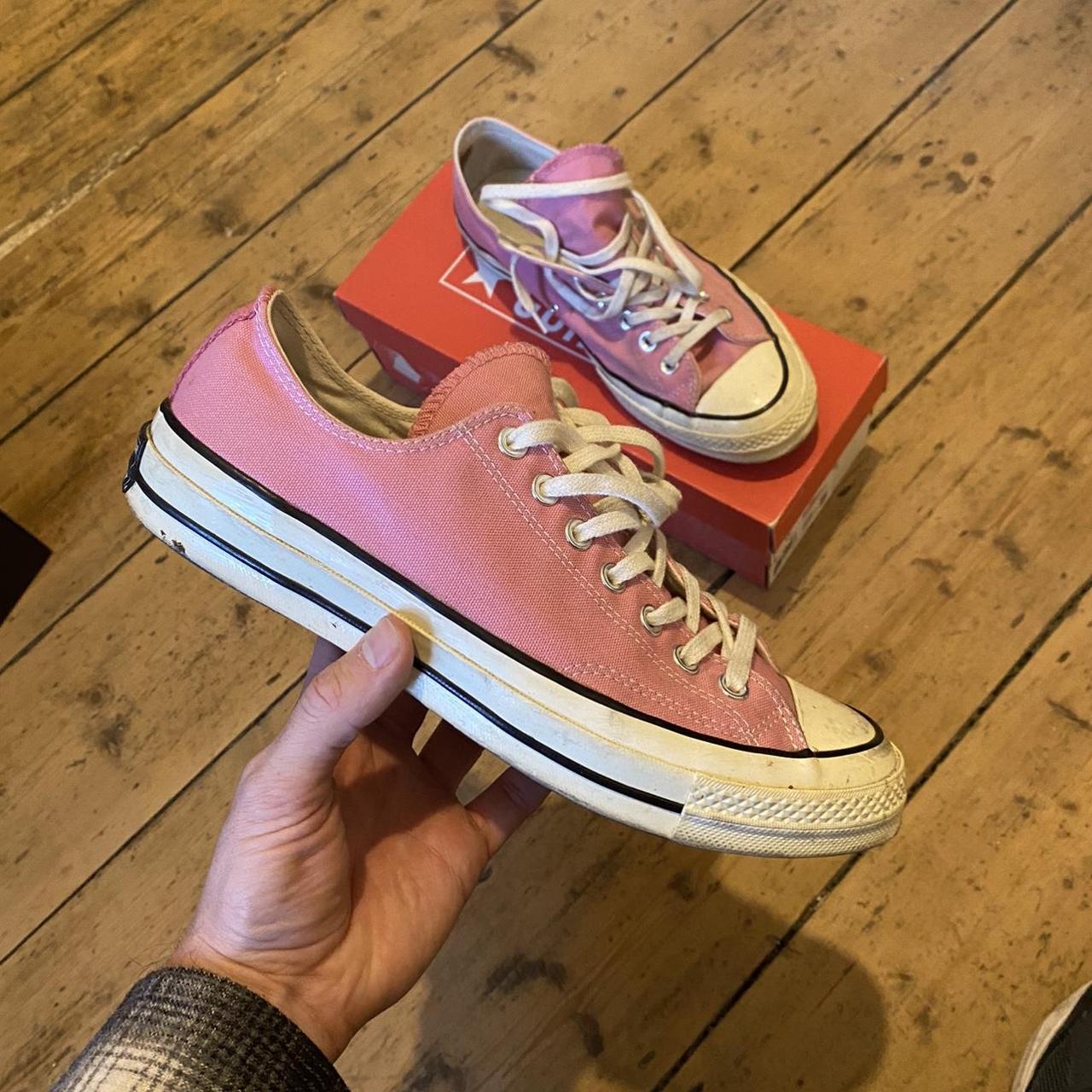 pink converse mens