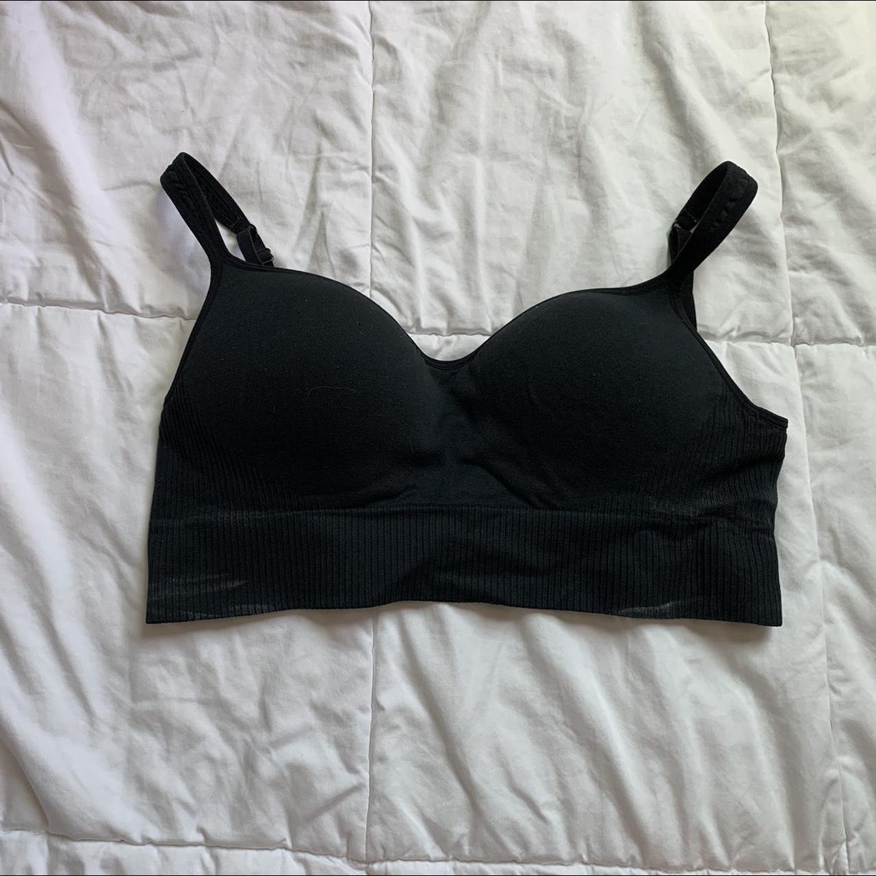 Victoria's Secret Women's Black Bra | Depop