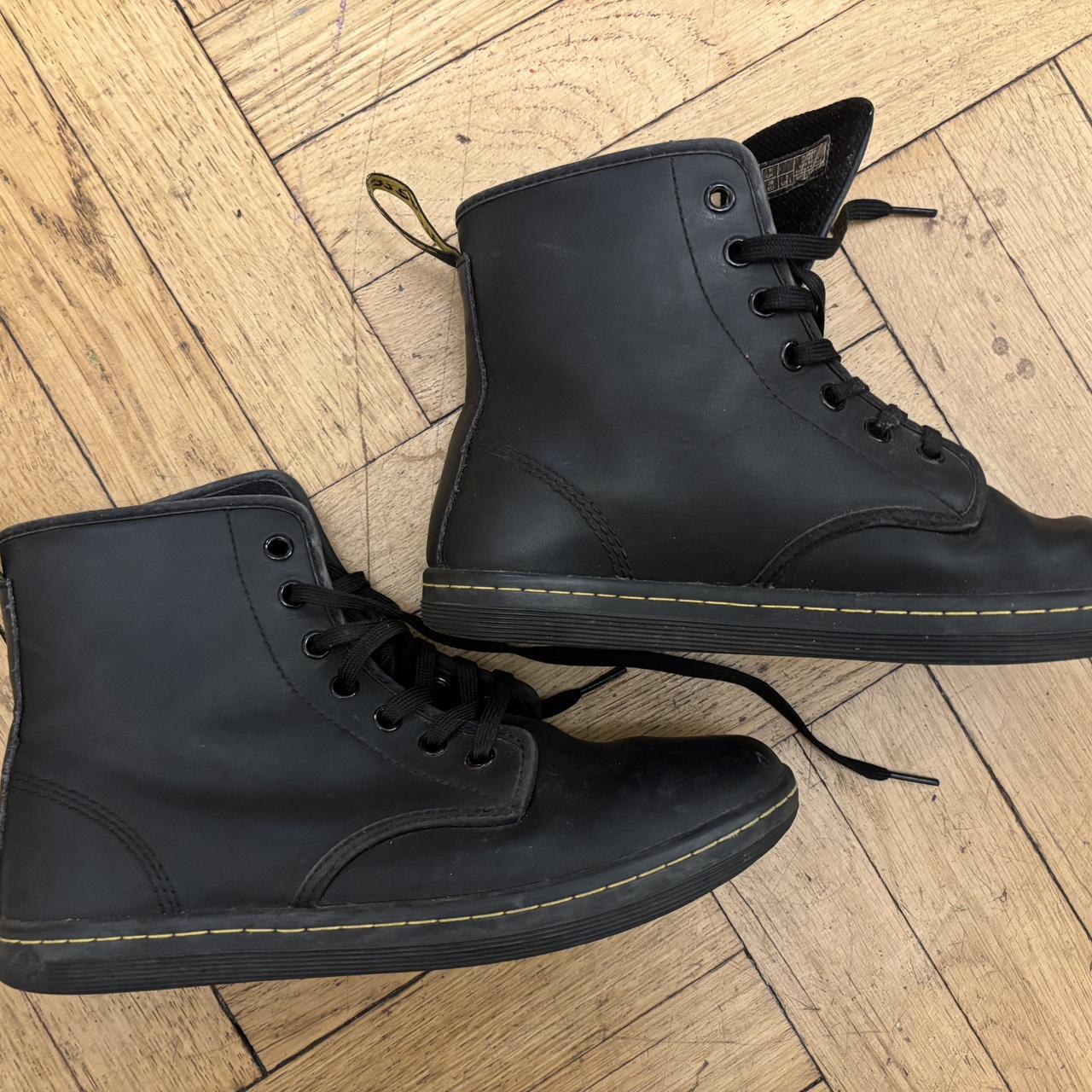 Dr martens shoreditch top leather