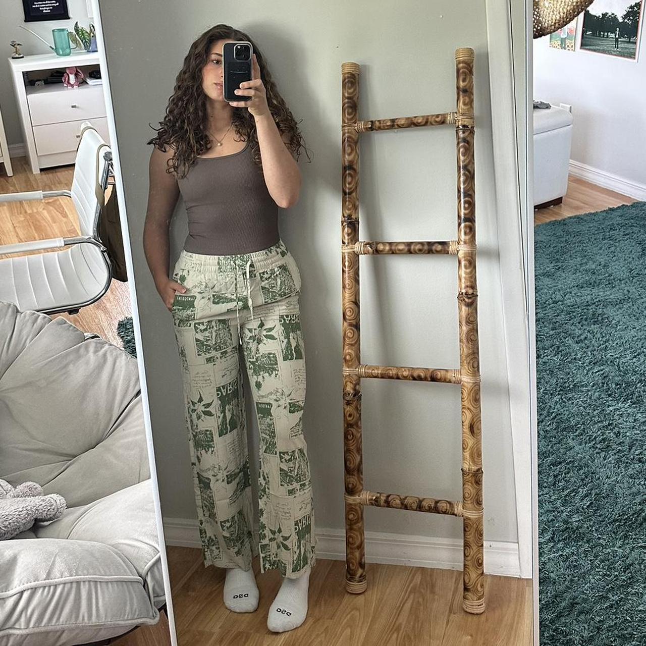 Urban outfitters hot sale flowy pants