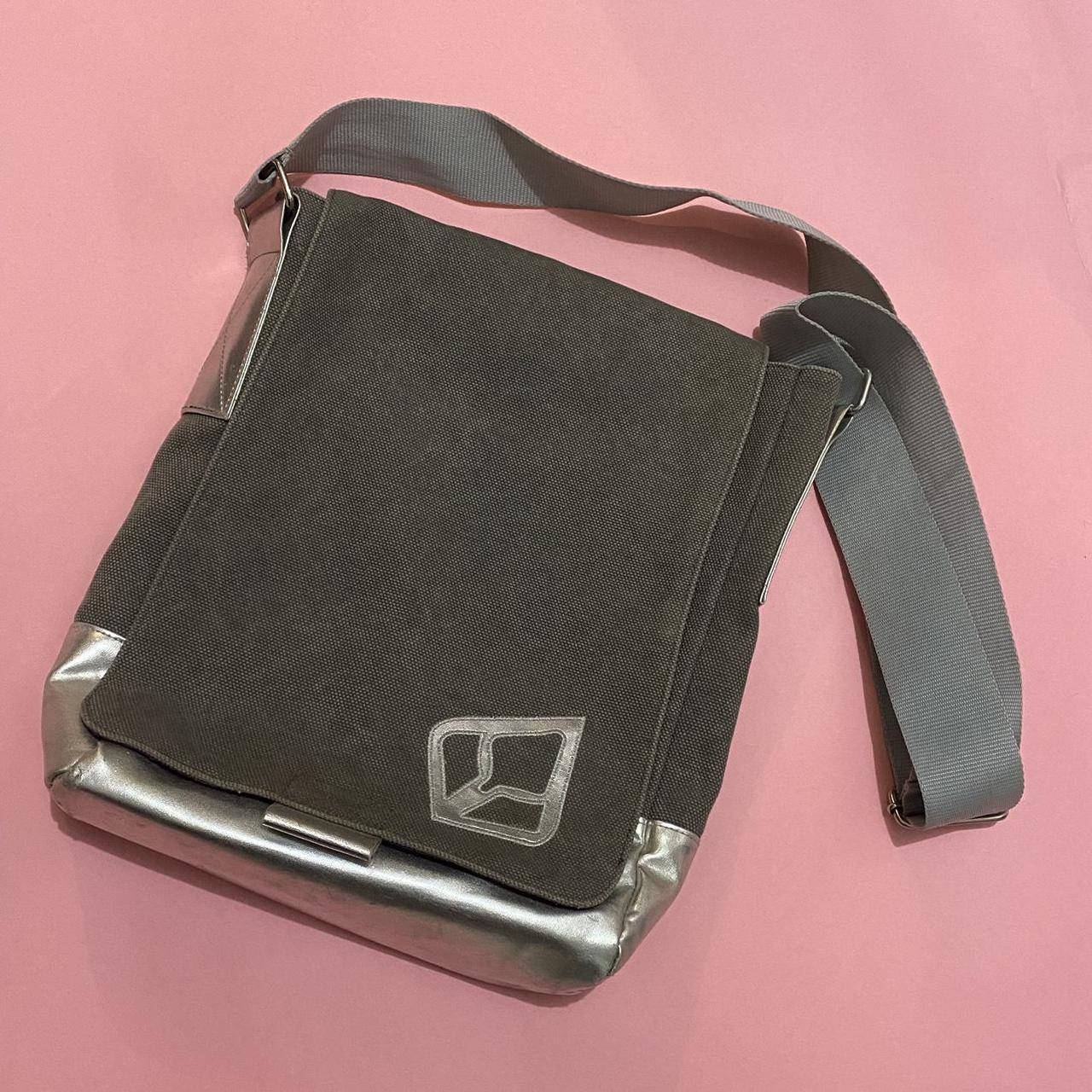 Volcom messenger online bag