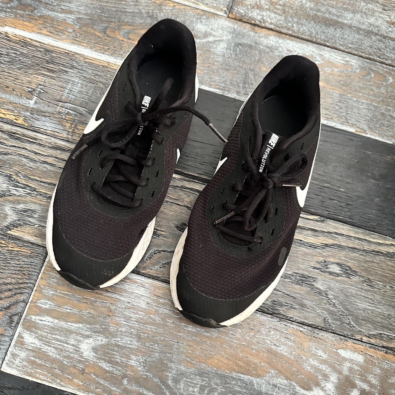 item listed by 7aylorw
