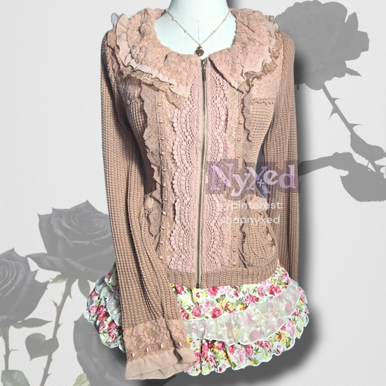 item listed by nyxed