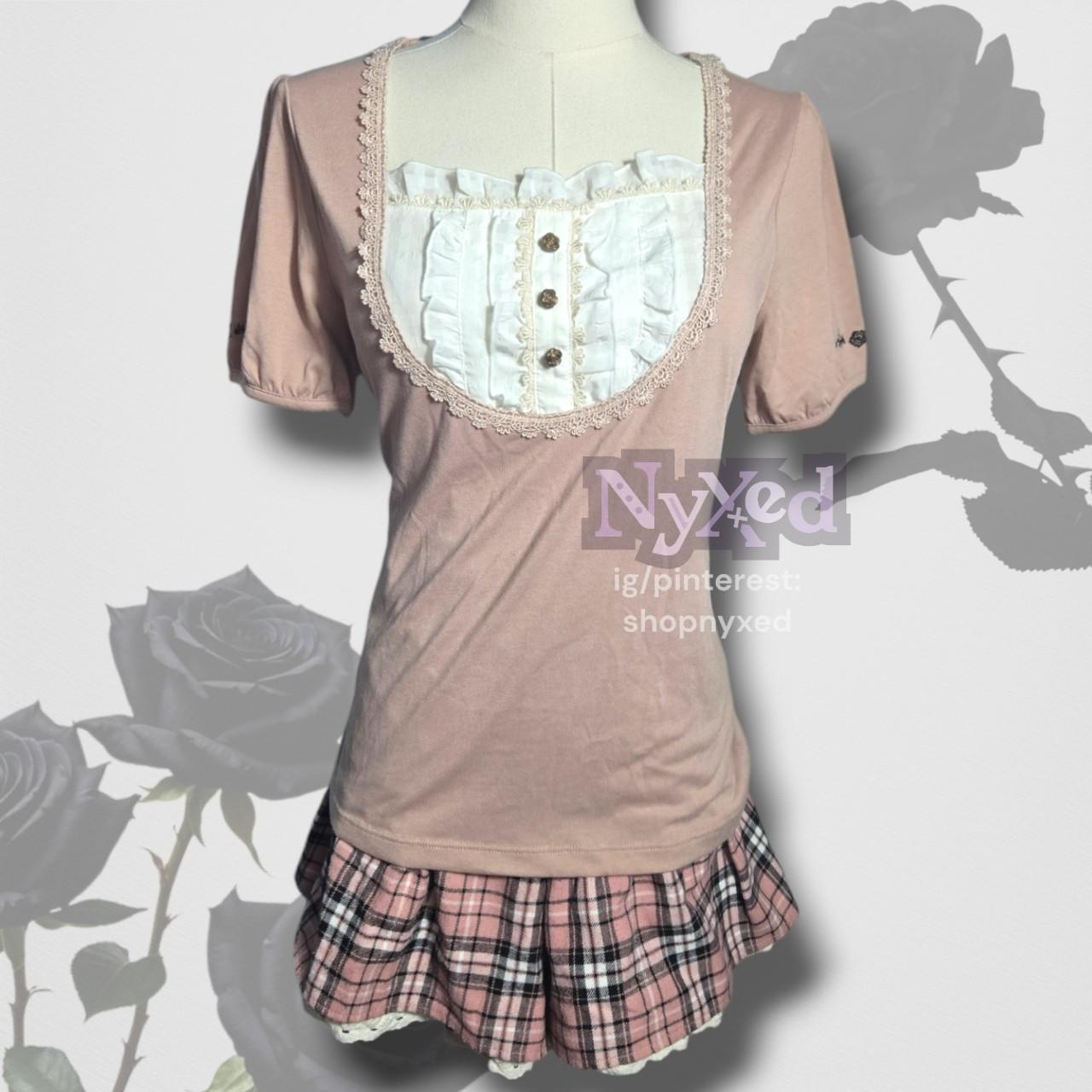 item listed by nyxed