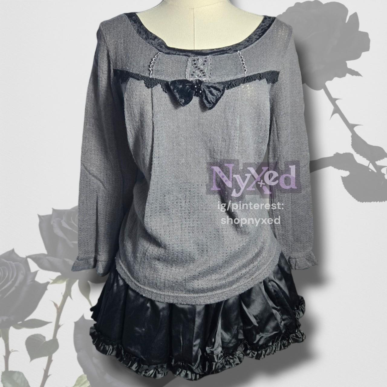 item listed by nyxed