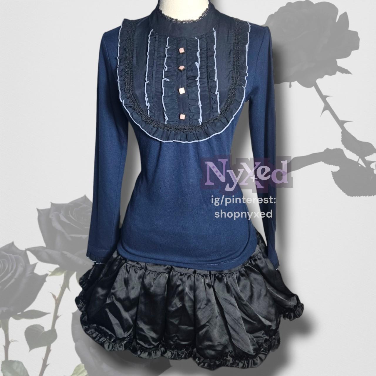 item listed by nyxed