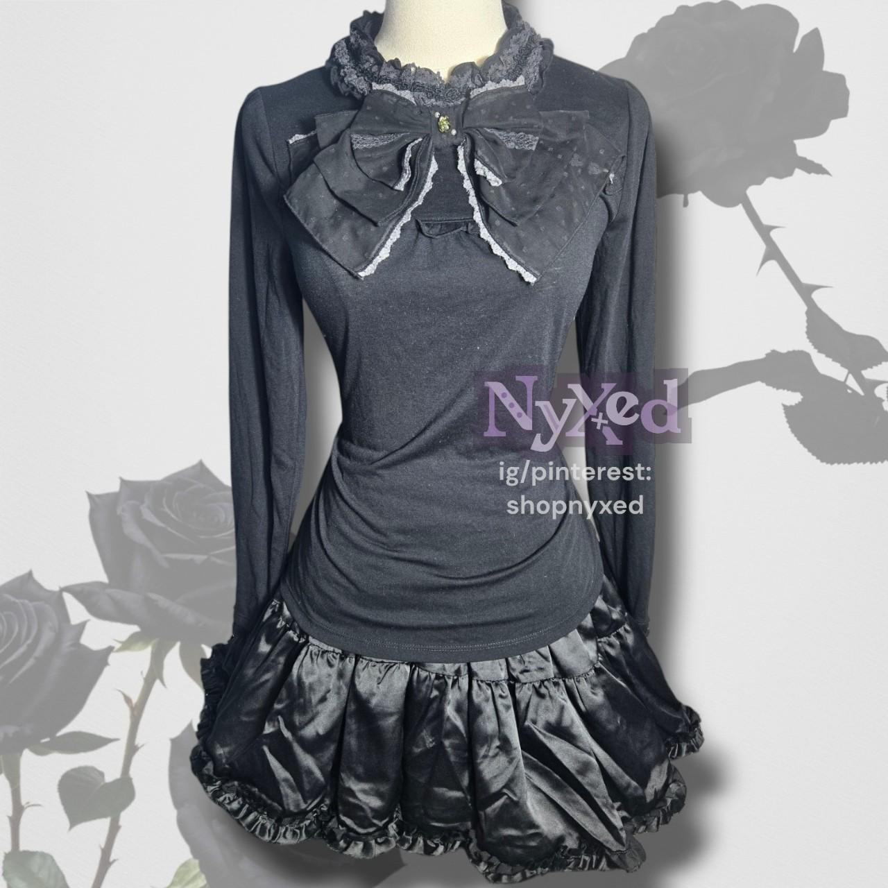 item listed by nyxed