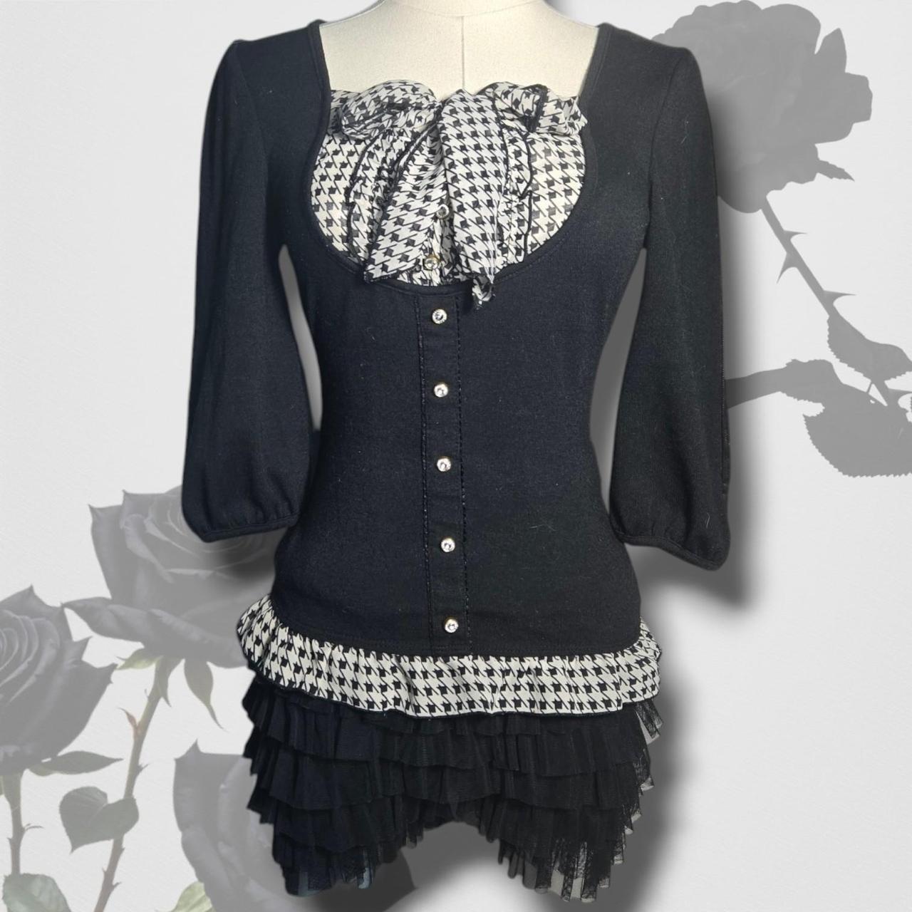 item listed by nyxed