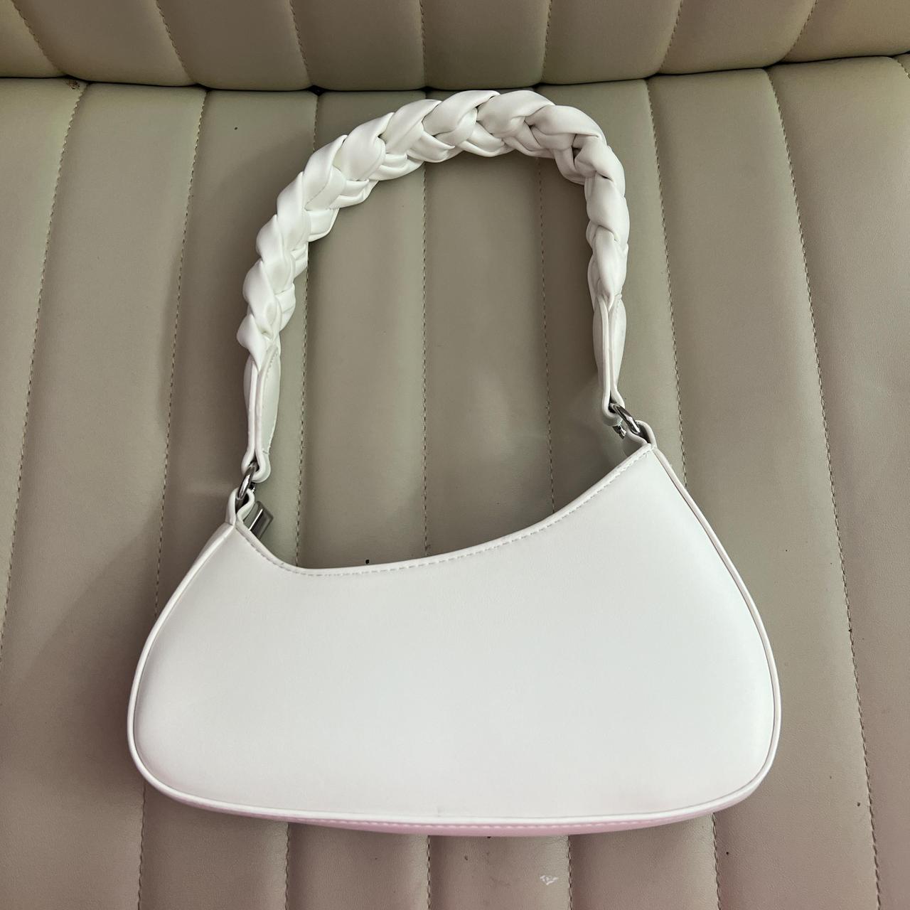 item listed by bri_1906