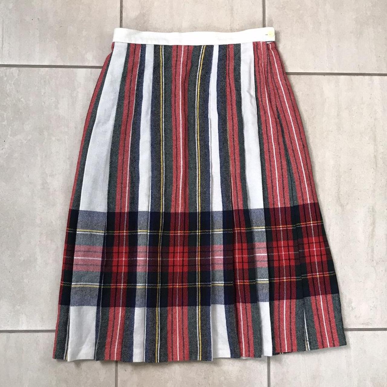 Plaid pleated cheap skirt 80s