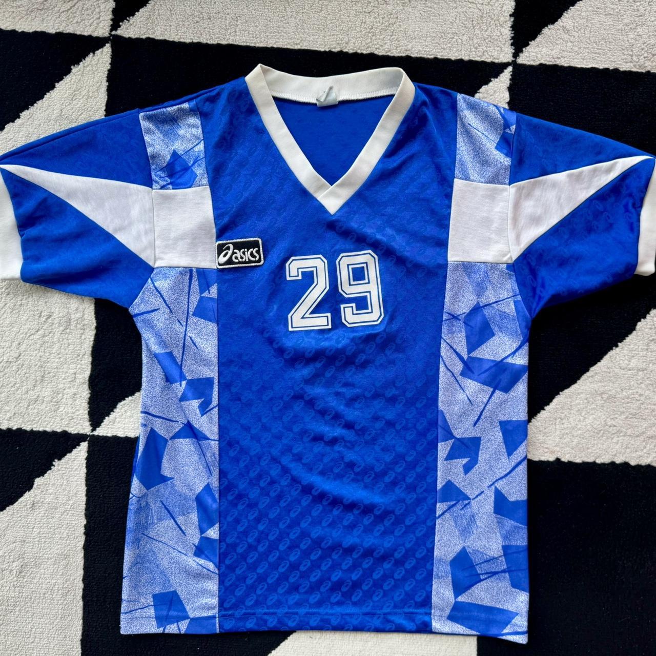 Asics football shirts online