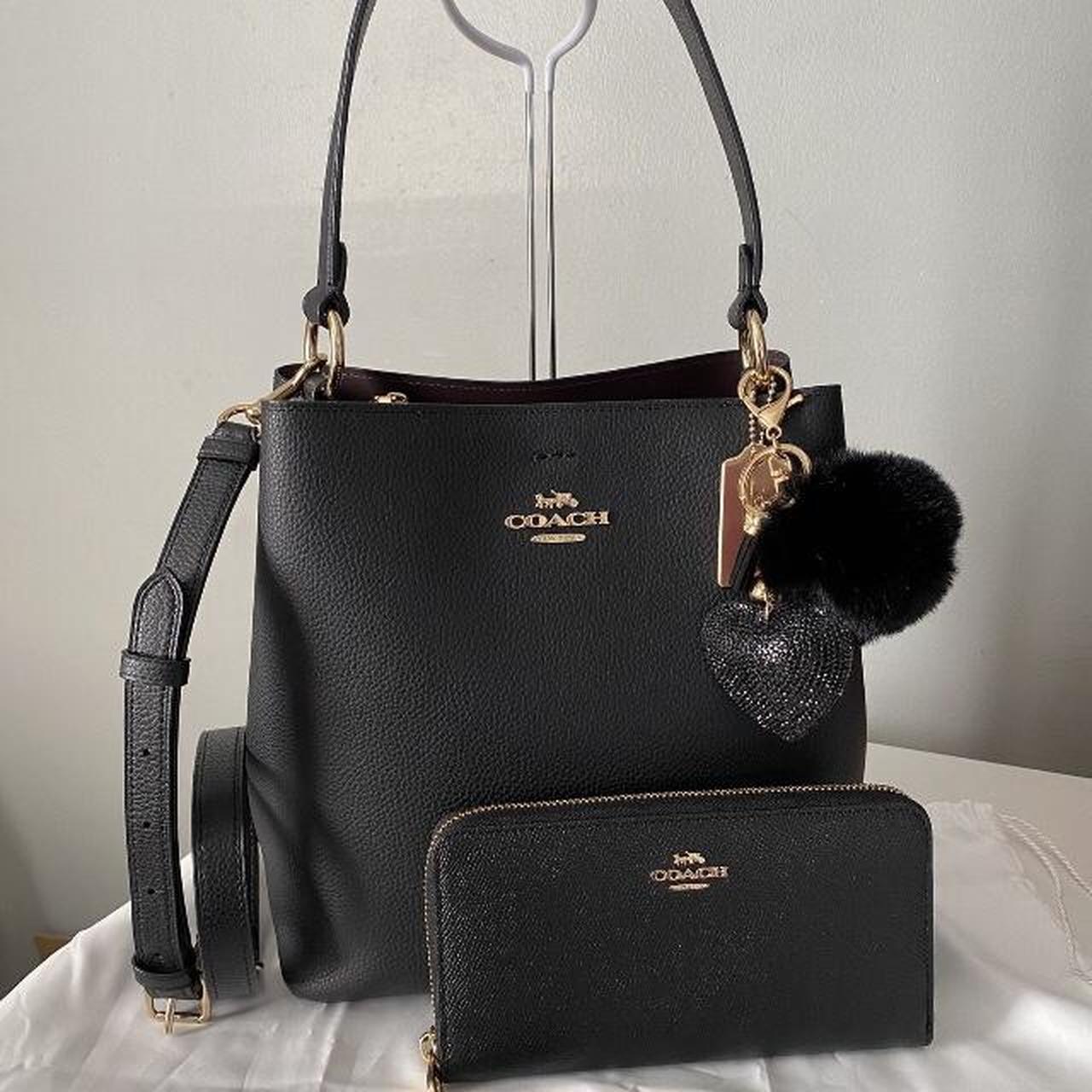 Coach large bucket bag with matching wallet... Depop