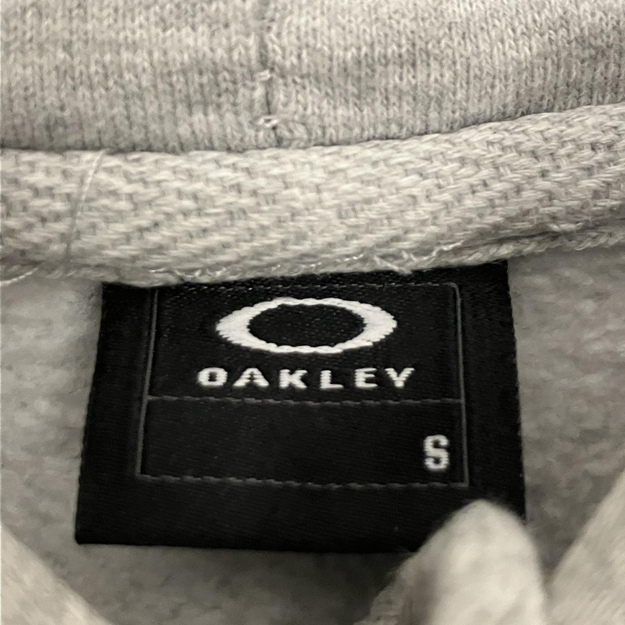 Oakley on sale scuba hoodie