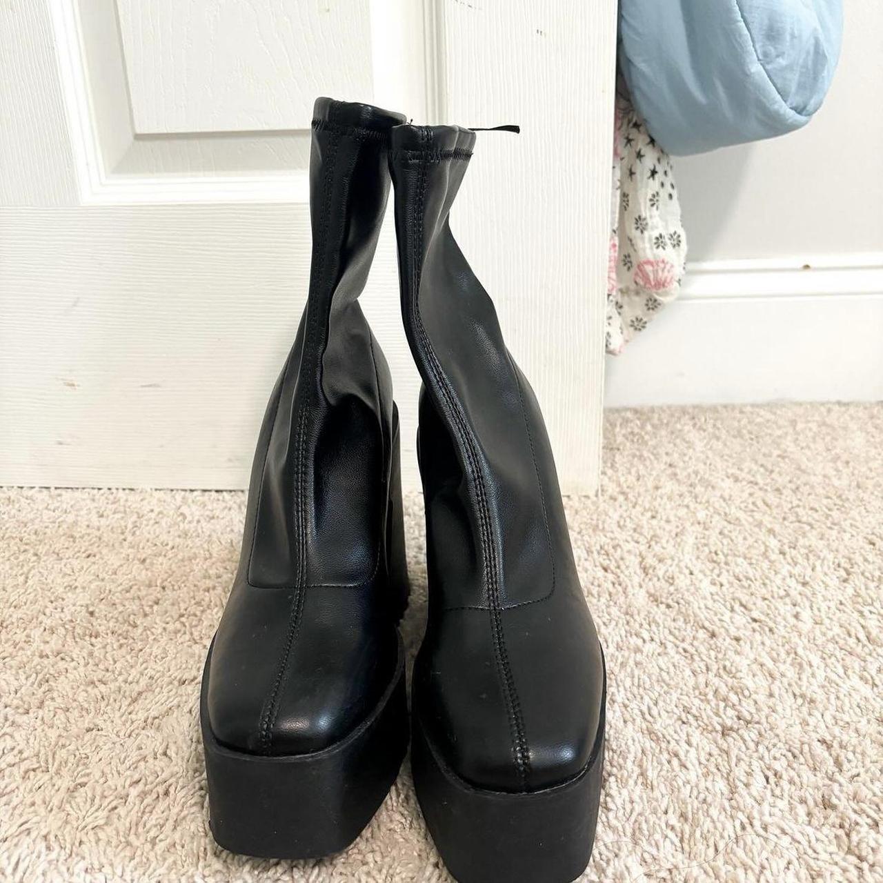 platform chelsea boots forever 21