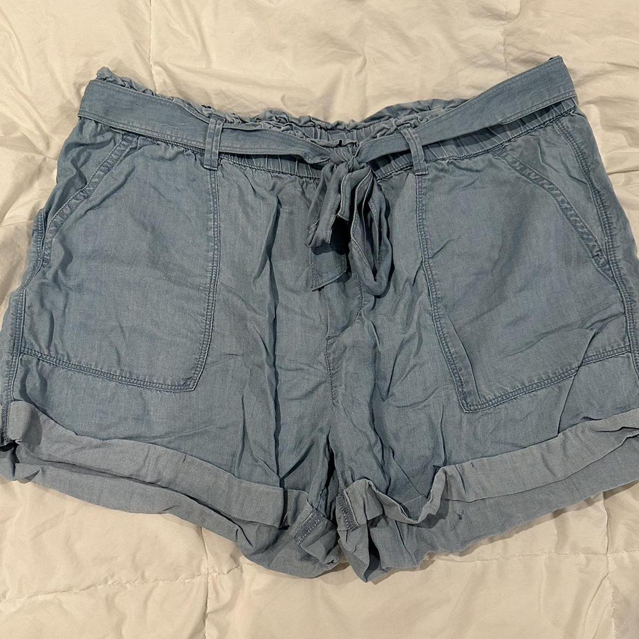 Aerie flowy jean shorts. Size large. Depop