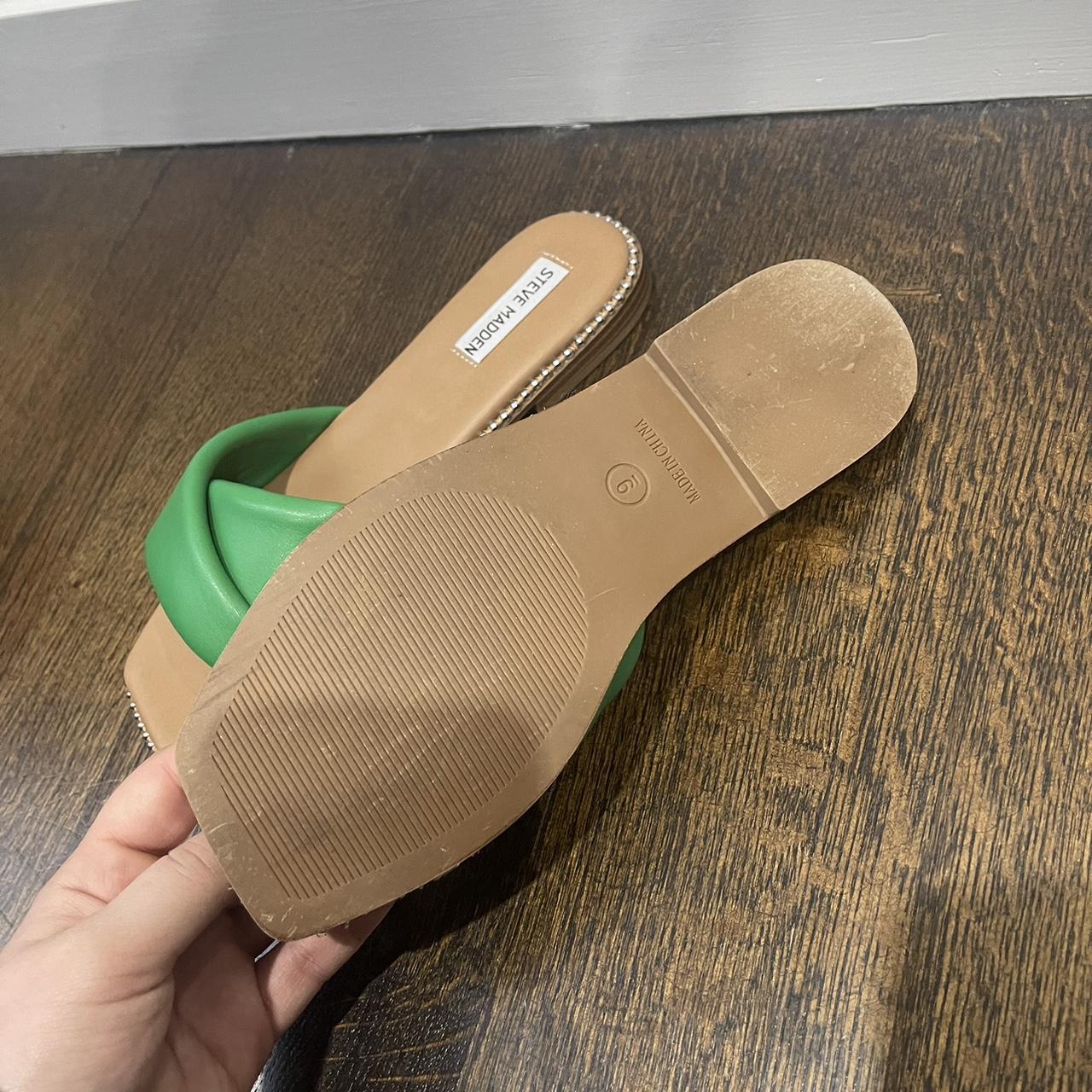 basic gucci slides