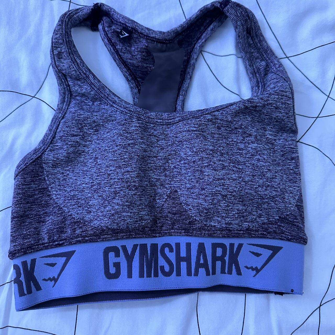 gymshark sports bra! very comfy and really good... Depop