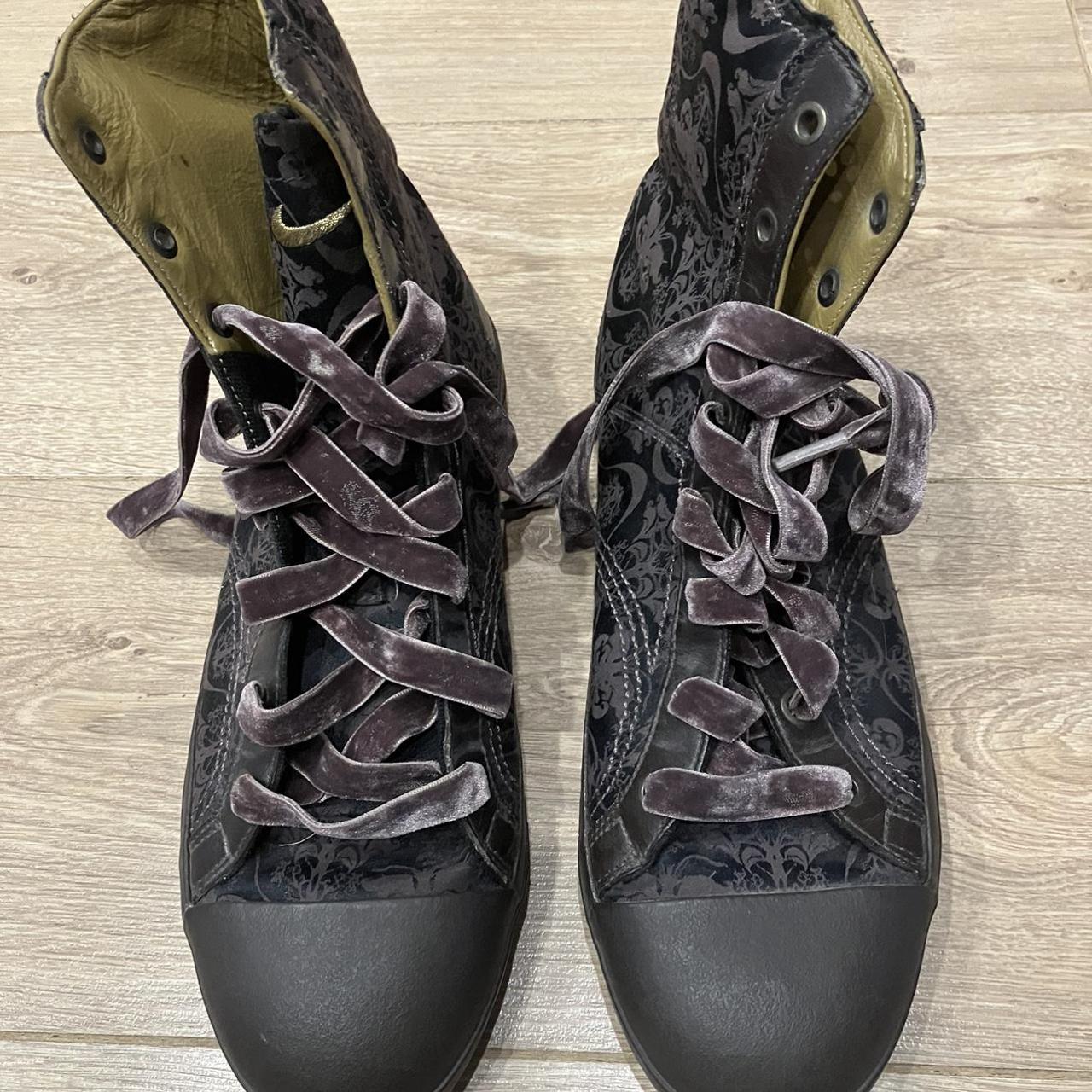 bella swan nike shoes