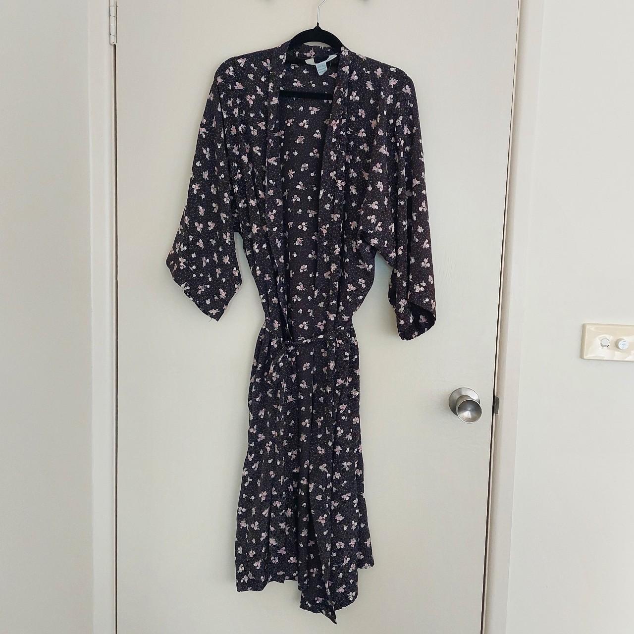 David Jones silky robe/dressing gown Size 10. In... - Depop