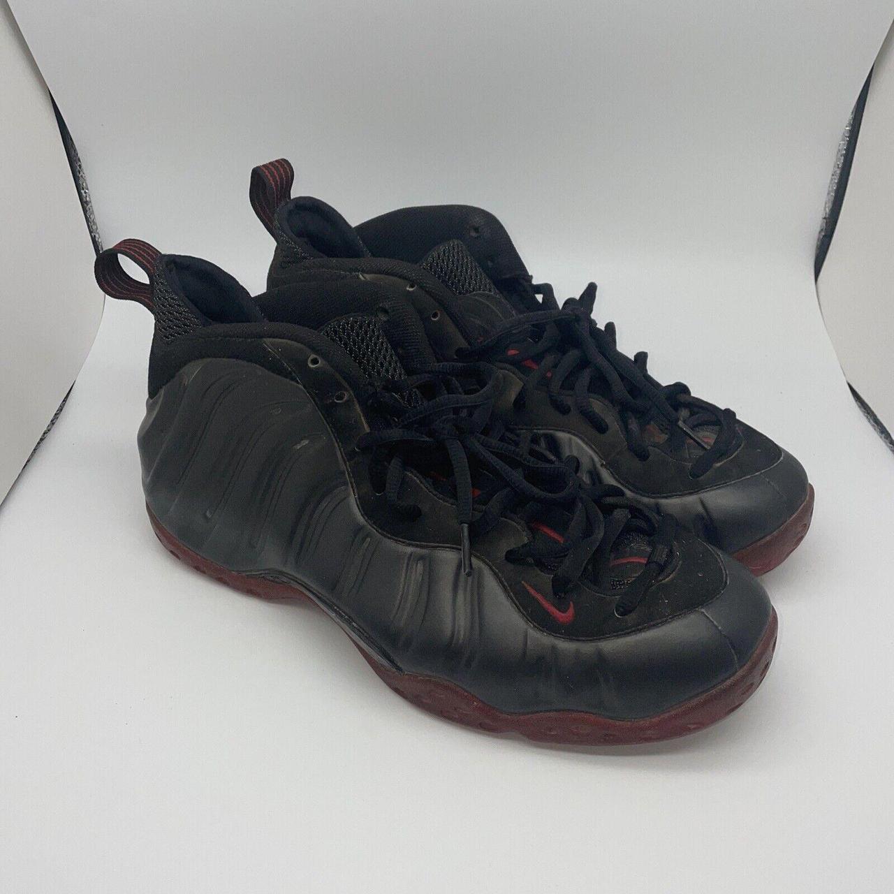 Foamposite cough outlet drop