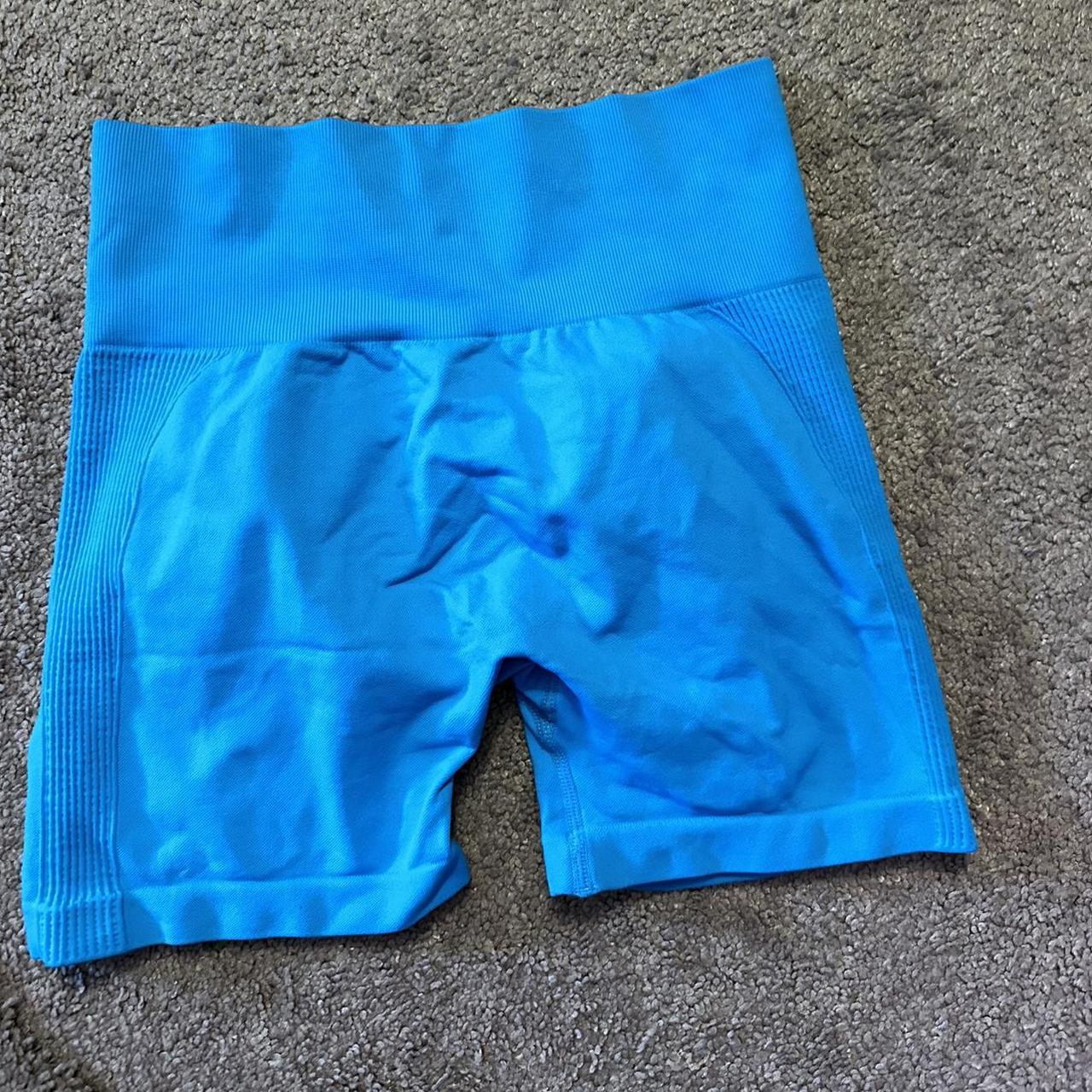 item listed by rosadelmar