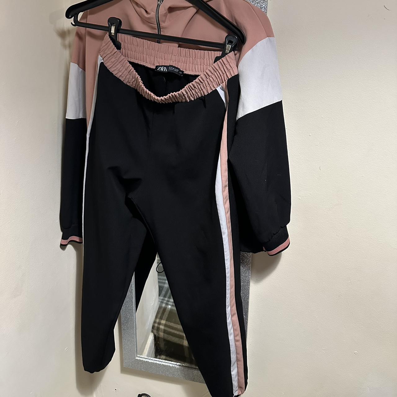 Zara tracksuit worn a few times Depop