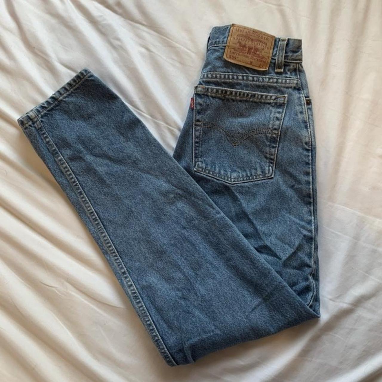 Levi's Women's Blue Jeans | Depop