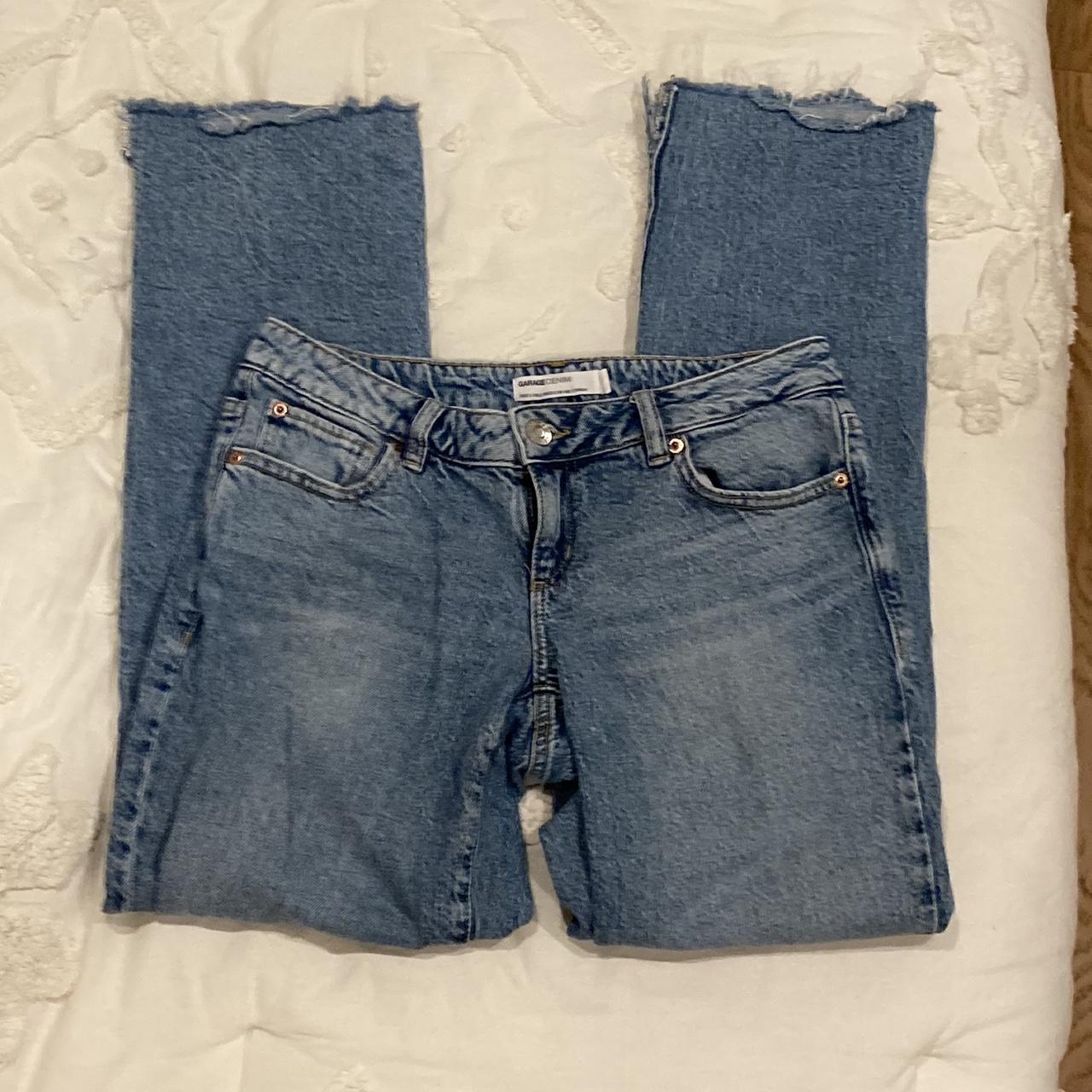 garage low rise straight jeans💌 these have a cute... - Depop