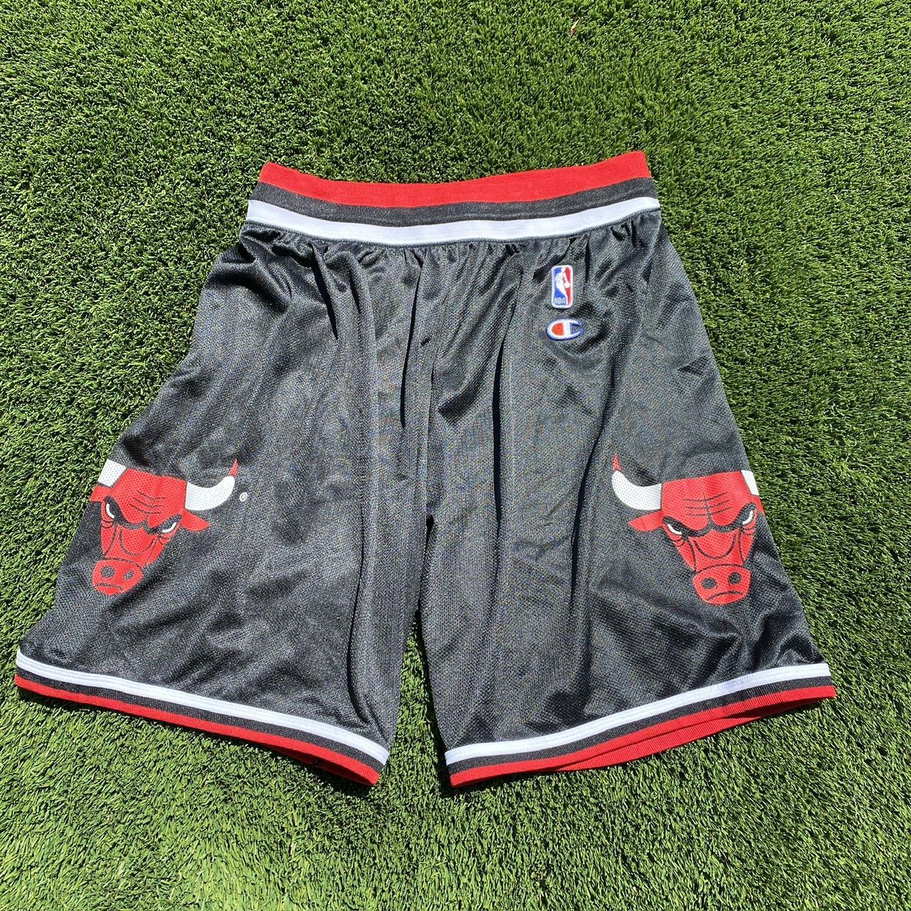 Vintage Champion Chicago Bulls pinstripe shorts Sz - Depop