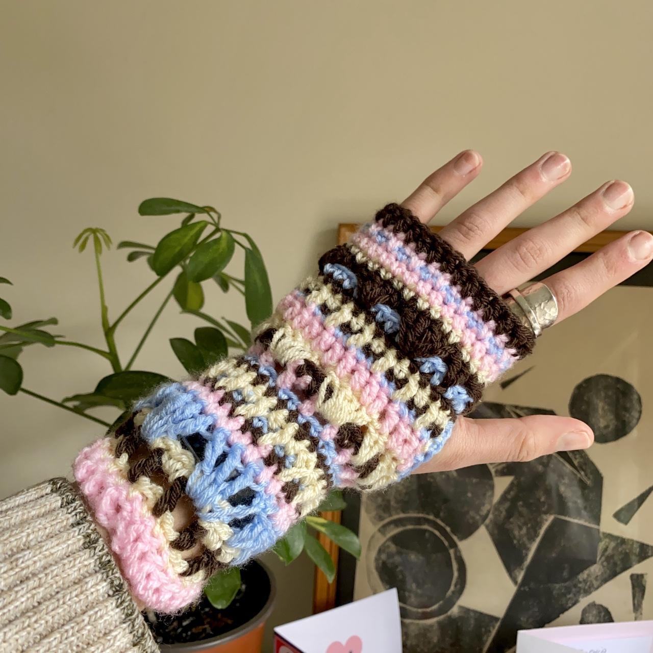 item listed by happydaycrochet