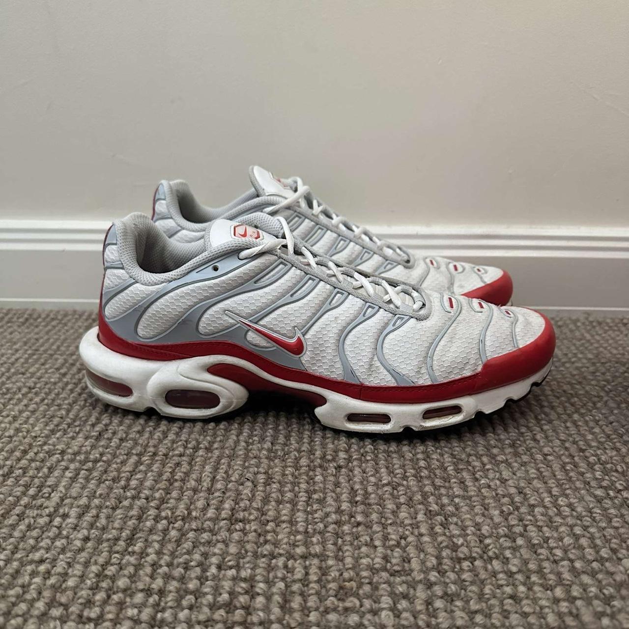 tn grey red