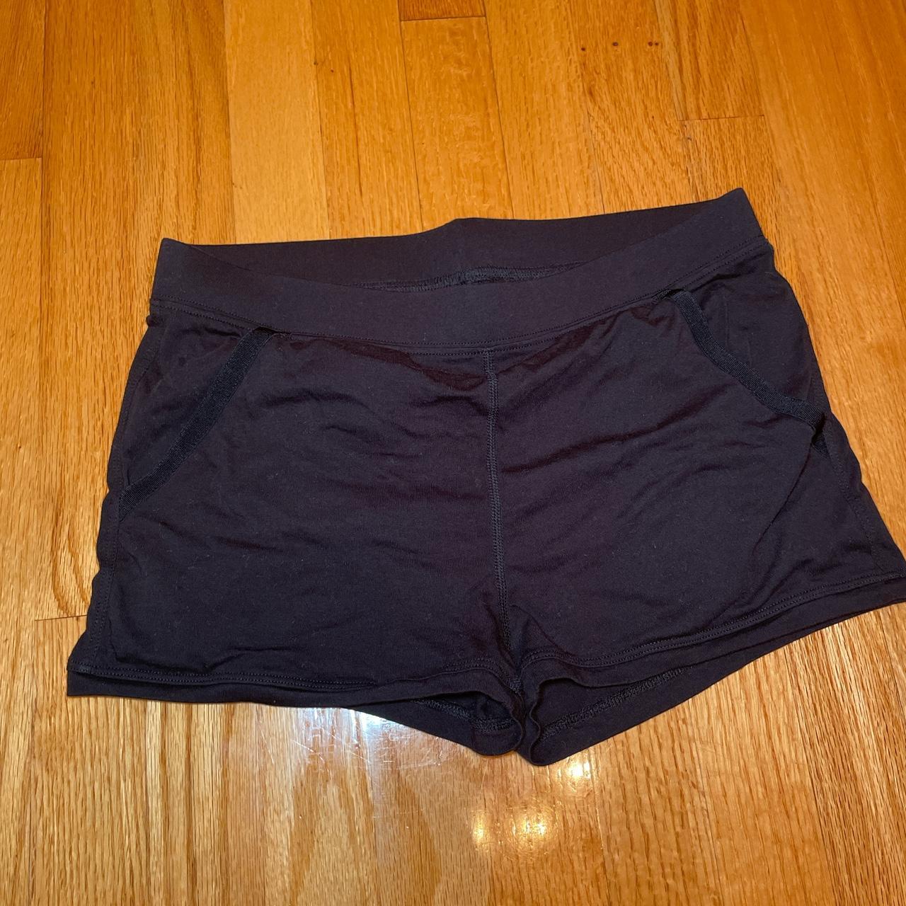 Cute lounge booty shorts with pockets brand new! - Depop