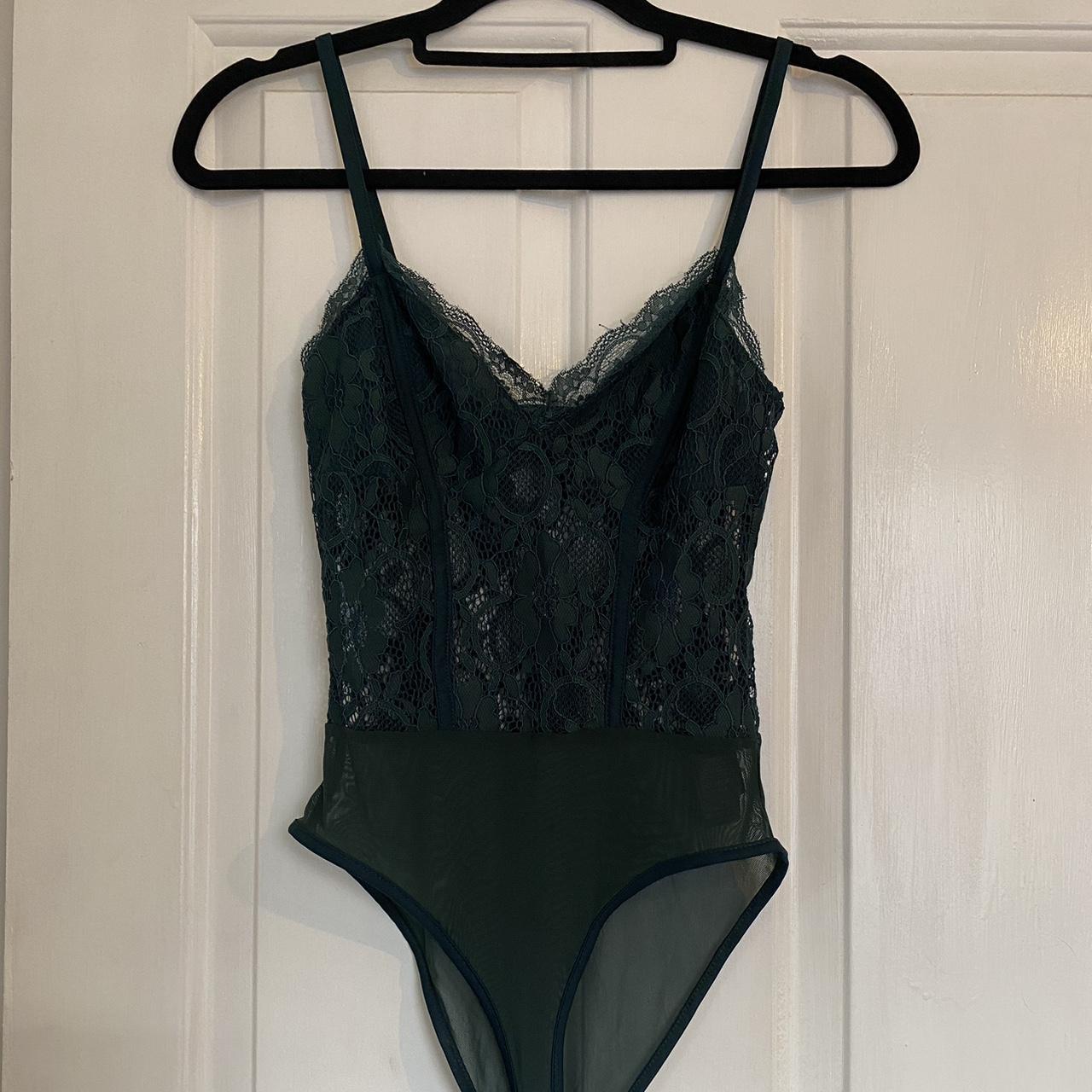 Green Lace Bodysuit, New Look, size 8 Depop