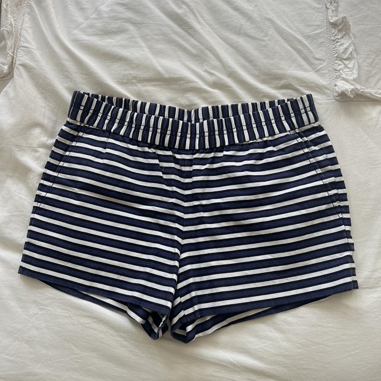 Jcrew striped shorts in like new condition!! Size 6 - Depop