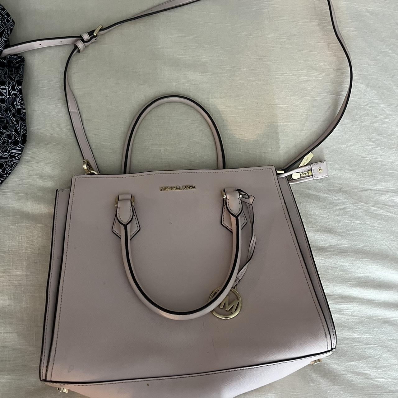 item listed by makayladdestiny