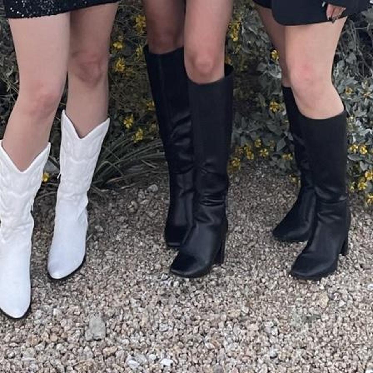 Women's Black Boots (2)