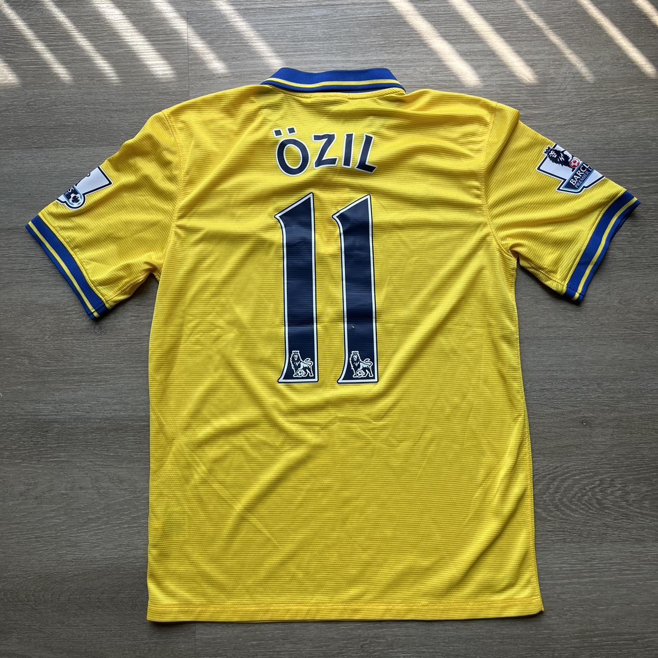 Vintage 2013 Nike Arsenal Authentic Ozil Kit. Depop