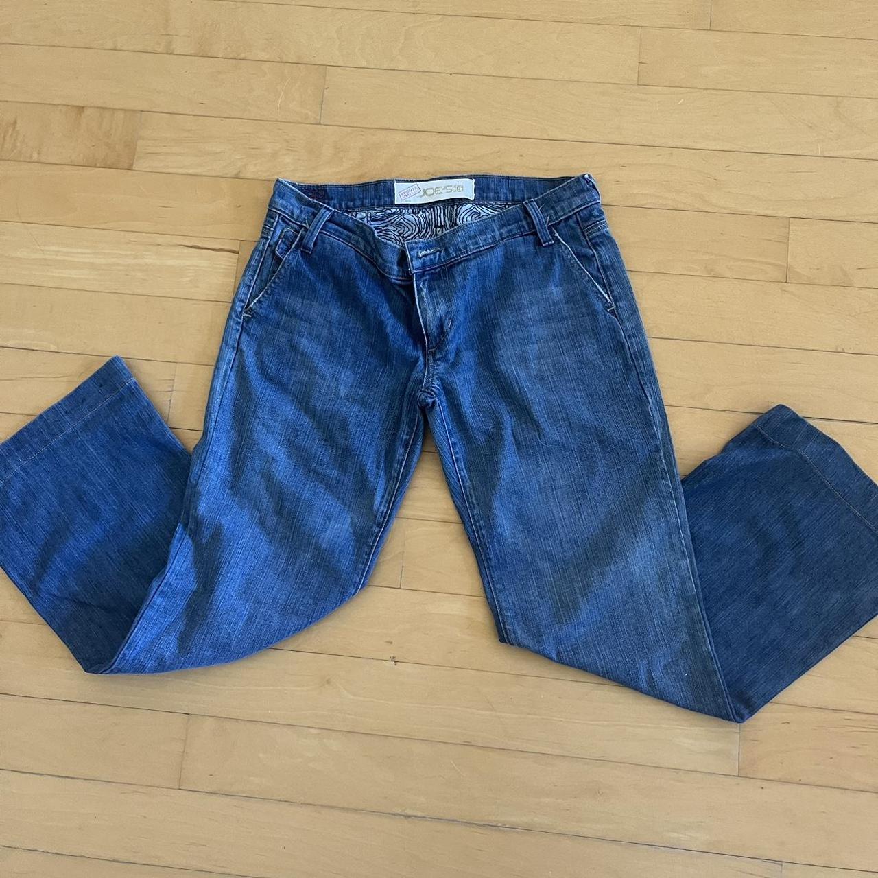 Joe's Jeans Women's Navy Jeans Depop