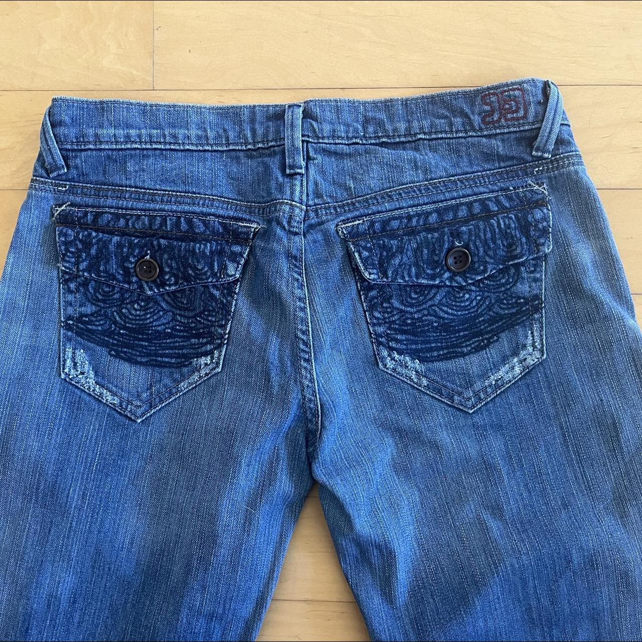 Joe's Jeans Women's Navy Jeans Depop